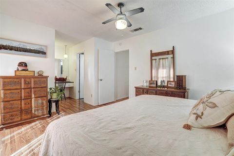 Tiny photo for 7210 Meadowood DR, Austin, TX 78723 (MLS # 8149326)