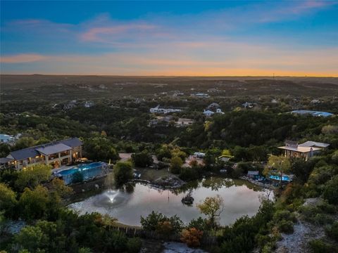 608 Crystal Creek DR Austin TX 78746