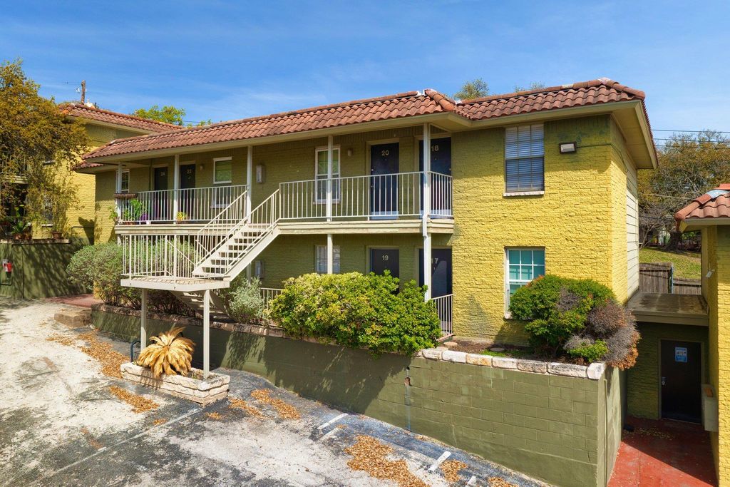 Photo of 2302 East Side DR #23, Austin, TX 78704 (MLS # 7737595)