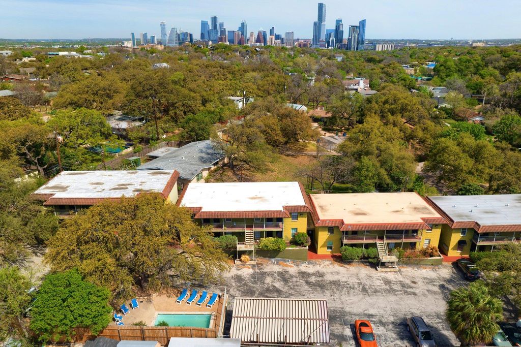 Photo of 2302 East Side DR #23, Austin, TX 78704 (MLS # 7737595)