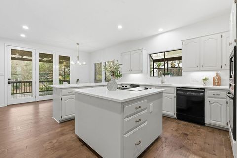 Tiny photo for 102 Laura LN, Austin, TX 78746 (MLS # 8306774)