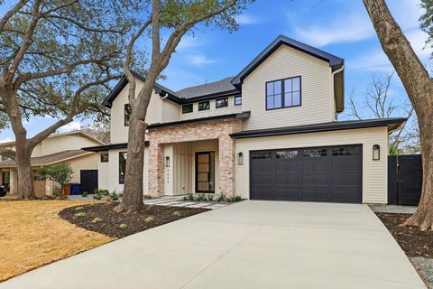 Photo of 3005 Silverleaf DR, Austin, TX 78757 (MLS # 6965273)