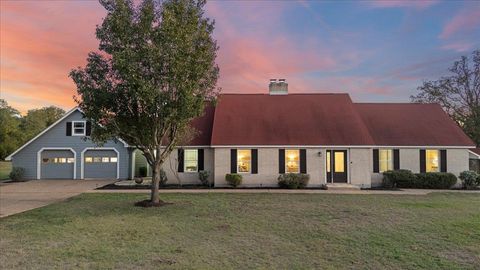 1180 Live Oak LOOP Buda TX 78610
