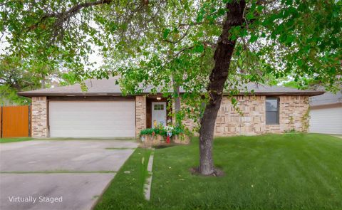 Photo of 108 Lei CT, Bastrop, TX 78602 (MLS # 9831626)