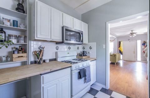 Tiny photo for 1220 Taylor ST, Austin, TX 78702 (MLS # 8078972)