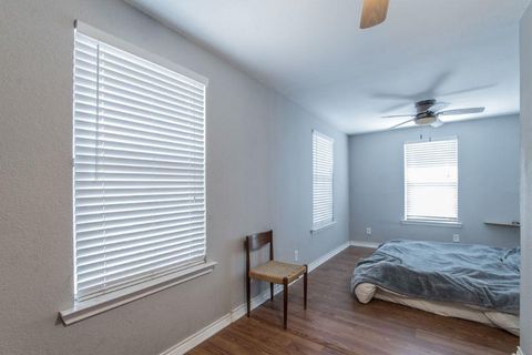 Tiny photo for 1220 Taylor ST, Austin, TX 78702 (MLS # 8078972)