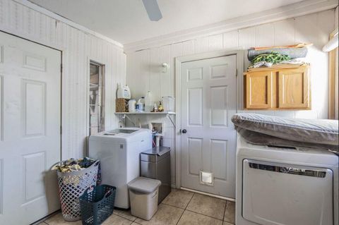 Tiny photo for 1220 Taylor ST, Austin, TX 78702 (MLS # 8078972)