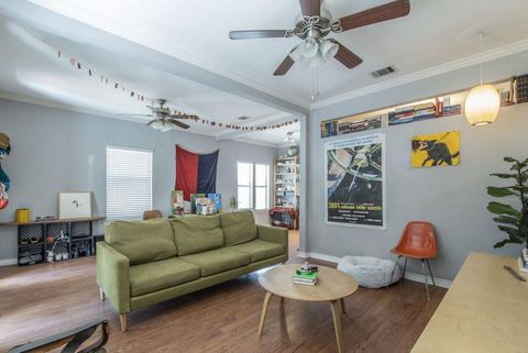 Tiny photo for 1220 Taylor ST, Austin, TX 78702 (MLS # 8078972)