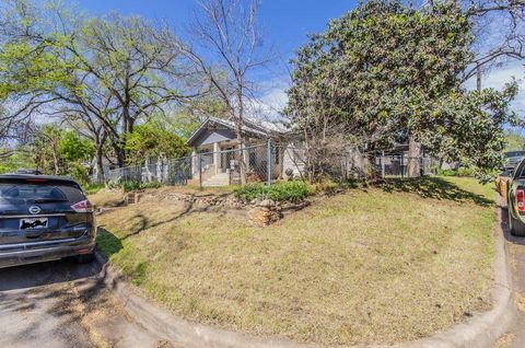 Tiny photo for 1220 Taylor ST, Austin, TX 78702 (MLS # 8078972)