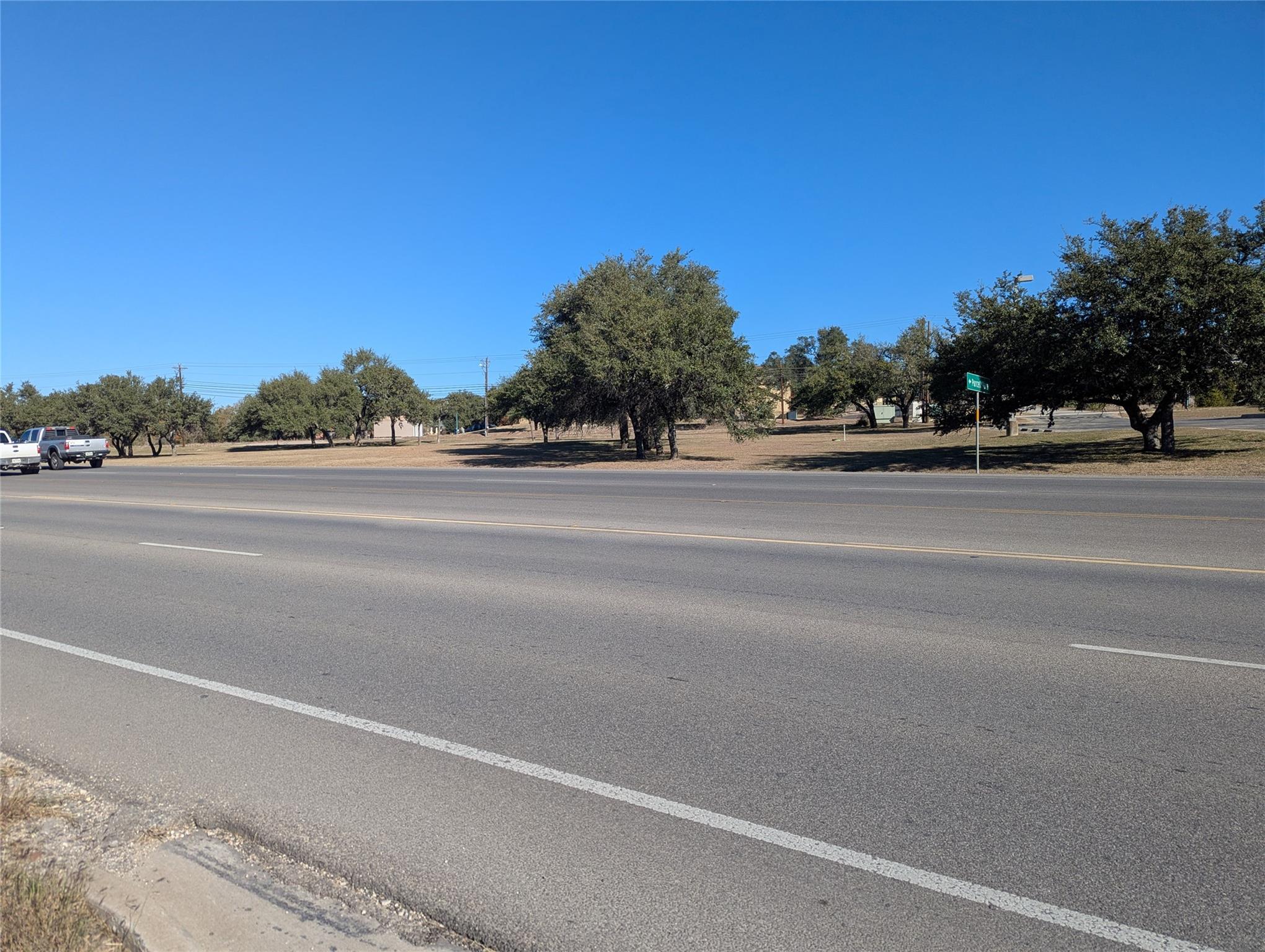 1511 US Hwy 290 Highway