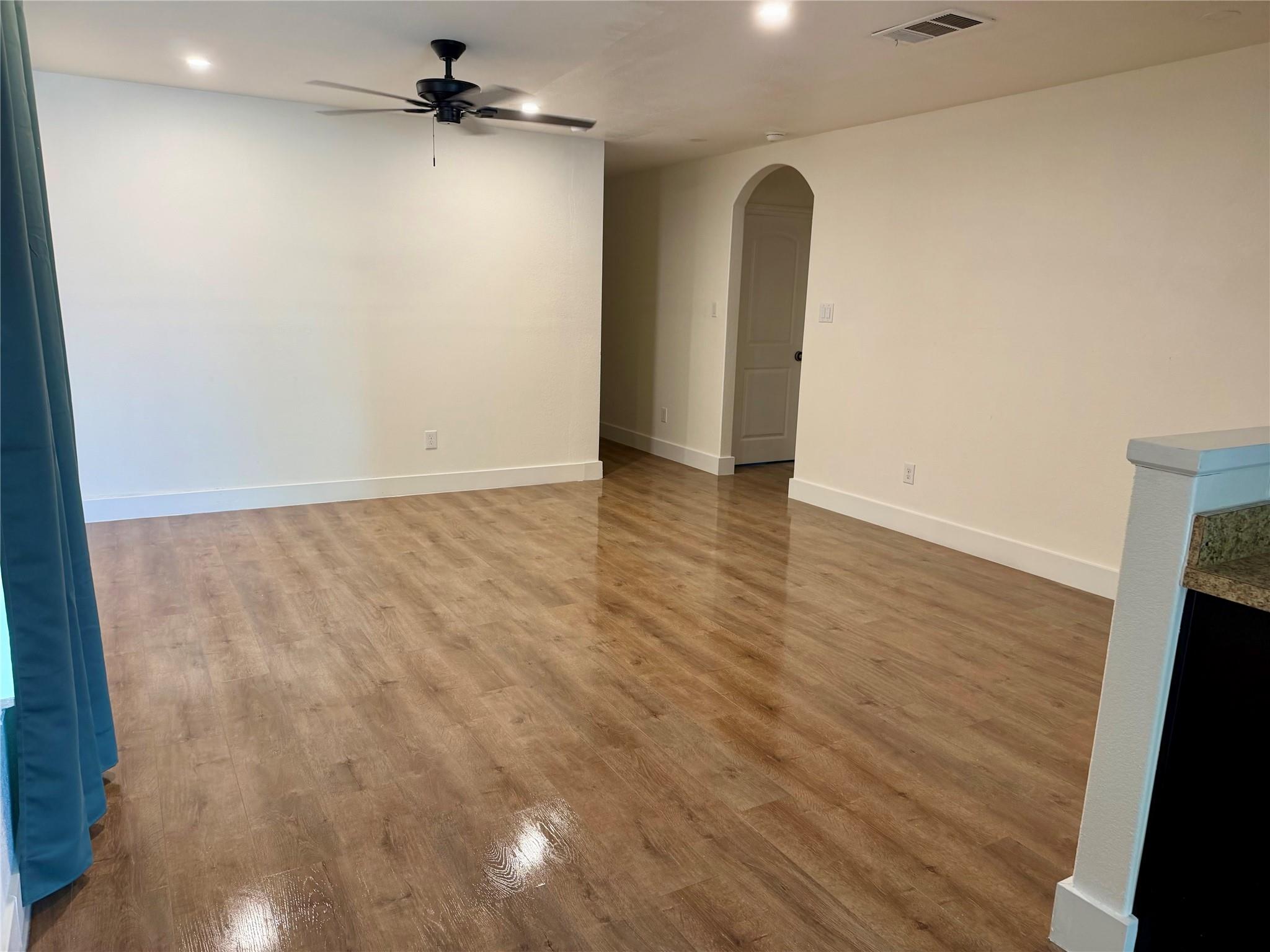 1421 Breanna LN
