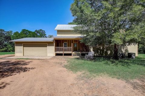 A home in Smithville