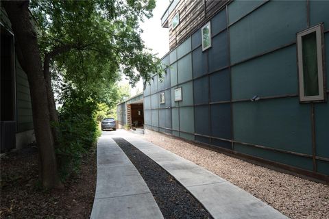 Tiny photo for 1518 Parker LN #B, Austin, TX 78741 (MLS # 3488457)