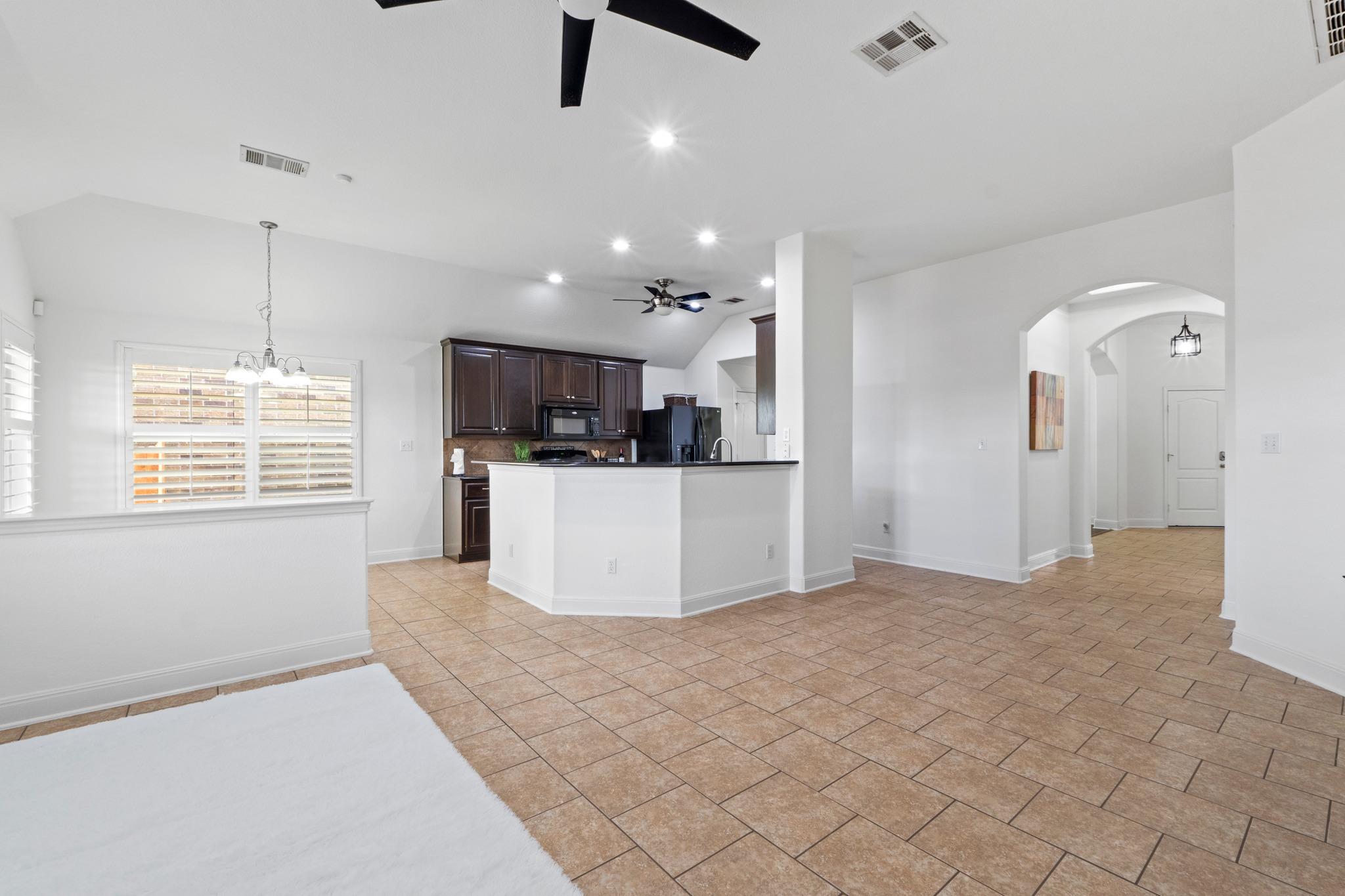 700 Walsh Hill TRL