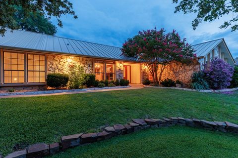 2820 Aurora Horseshoe Bay TX 78657