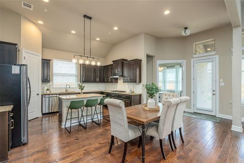 2421 Carretera DR Leander TX 78641
