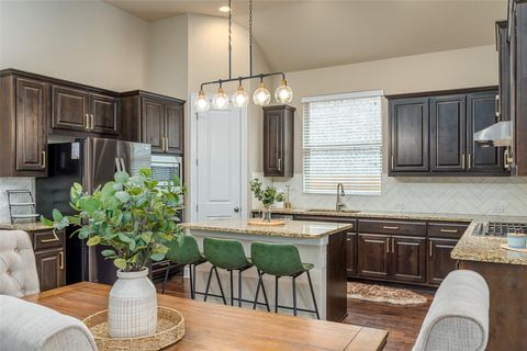 2421 Carretera DR Leander TX 78641