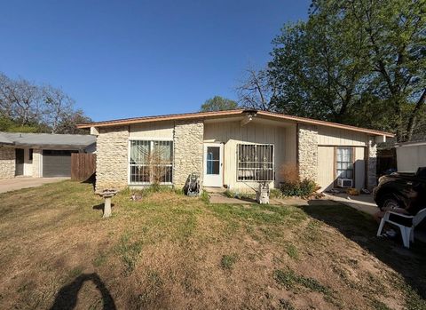 Photo of 5303 Harvest LN, Austin, TX 78745 (MLS # 2020283)