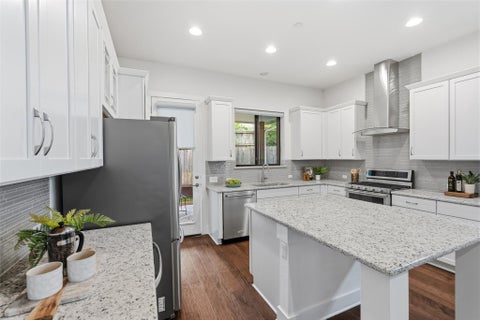 Tiny photo for 4323 Spicewood Springs RD #3, Austin, TX 78759 (MLS # 7837606)