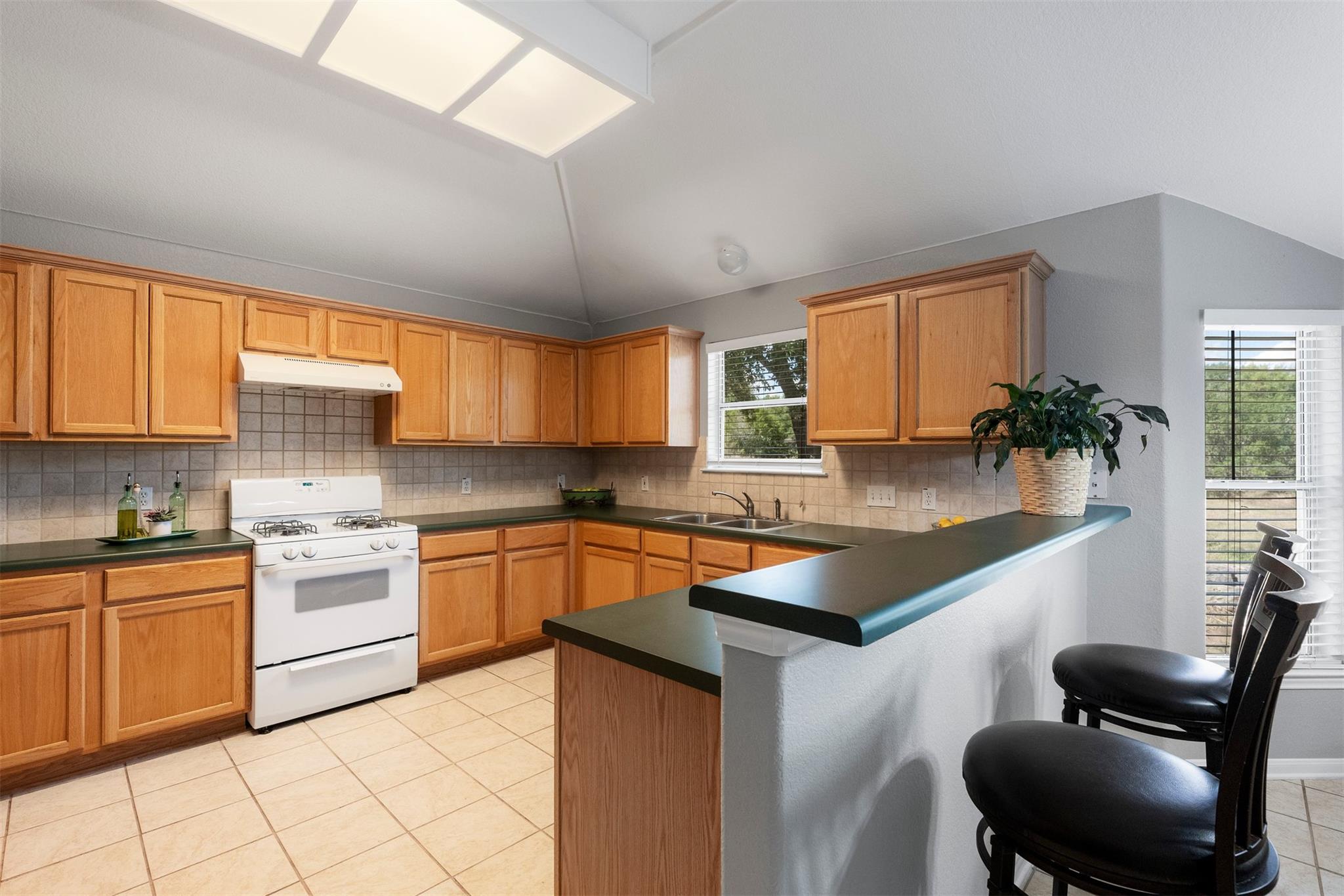 284 Honeycomb CIR