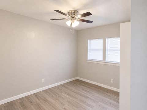 Tiny photo for 5610 Tallow Tree DR, Austin, TX 78744 (MLS # 2514307)