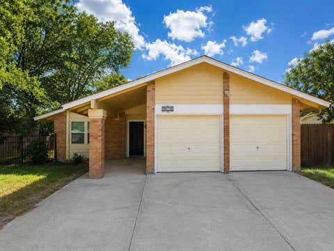 Photo of 5610 Tallow Tree DR, Austin, TX 78744 (MLS # 2514307)