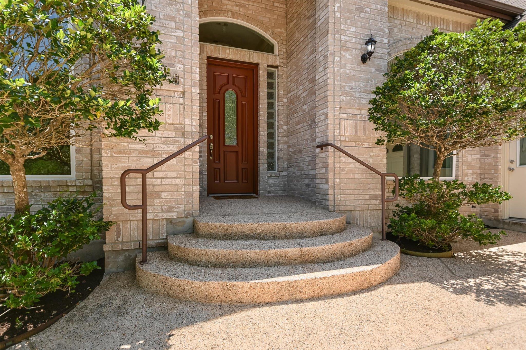 138 Top O The Lake DR