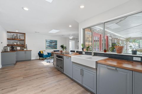 Tiny photo for 13205 Onion Creek DR, Manchaca, TX 78652 (MLS # 9003524)