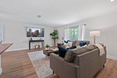 Tiny photo for 13205 Onion Creek DR, Manchaca, TX 78652 (MLS # 9003524)