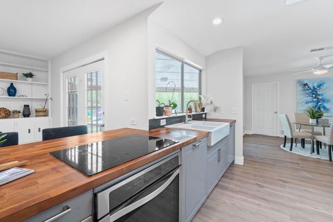 Tiny photo for 13205 Onion Creek DR, Manchaca, TX 78652 (MLS # 9003524)