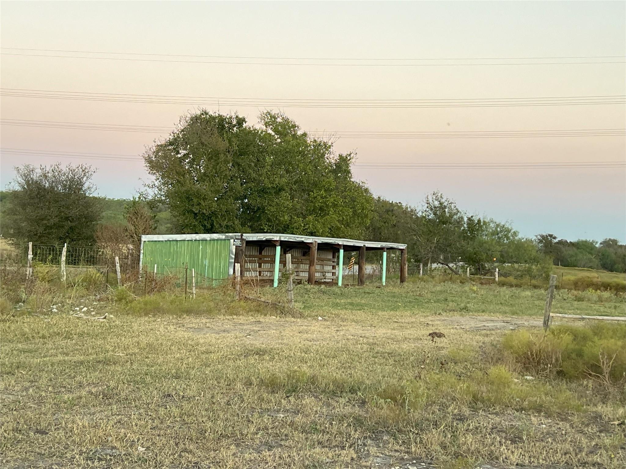 735 Old Zorn RD