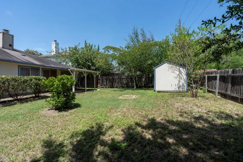 Tiny photo for 808 Minturn LN, Austin, TX 78748 (MLS # 8399190)