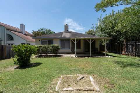 Tiny photo for 808 Minturn LN, Austin, TX 78748 (MLS # 8399190)