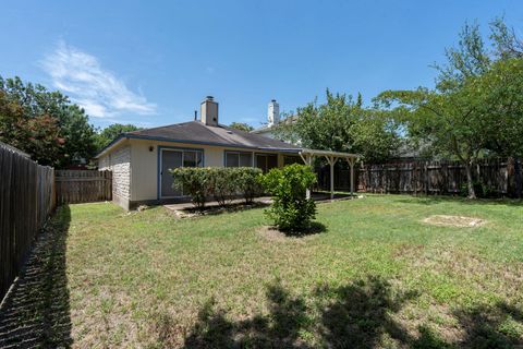 Tiny photo for 808 Minturn LN, Austin, TX 78748 (MLS # 8399190)