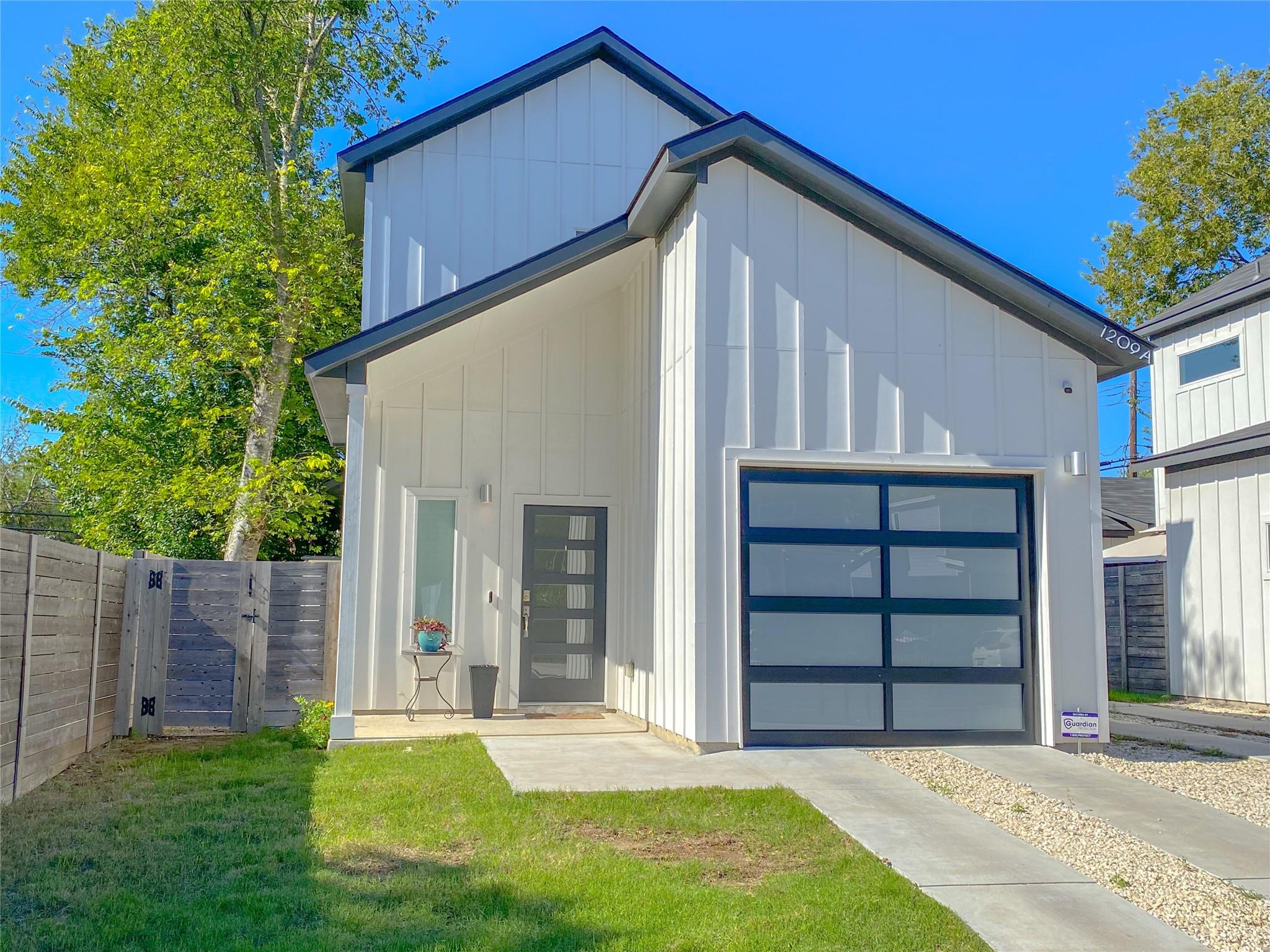 Photo 1 of 27 — 1209 E Saint Johns Ave A, Austin, TX 78752