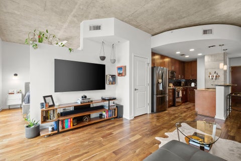 Tiny photo for 360 Nueces ST #1306, Austin, TX 78701 (MLS # 6432060)