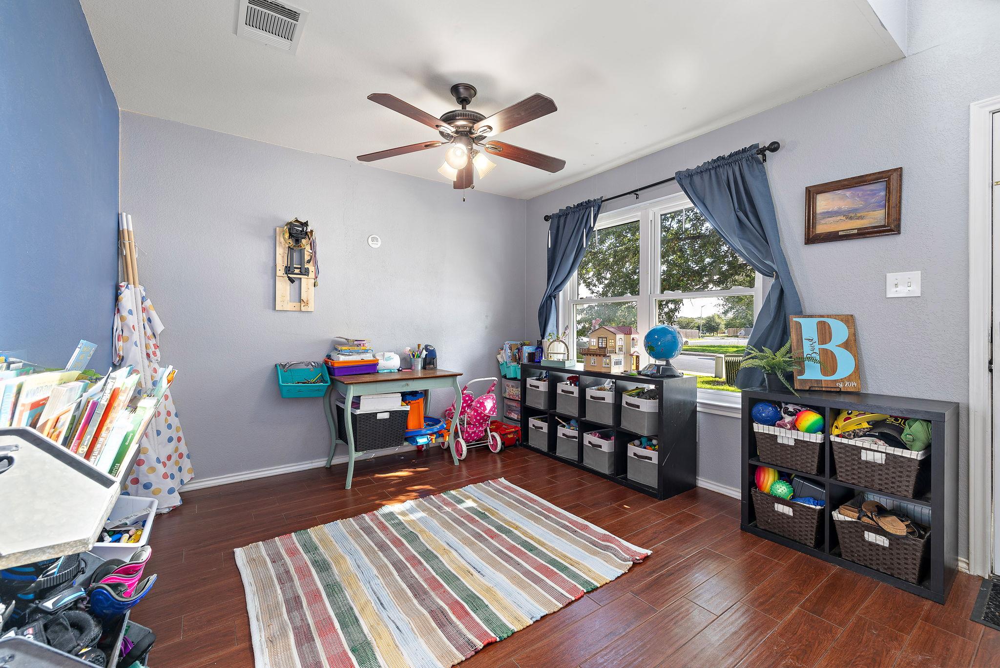 419 Meadow Park DR