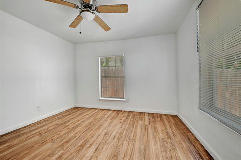 Tiny photo for 1200 Walnut Ave, Austin, TX 78702 (MLS # 6470321)