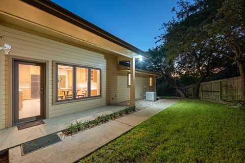 Tiny photo for 5913 Doone Valley CT, Austin, TX 78731 (MLS # 2010387)