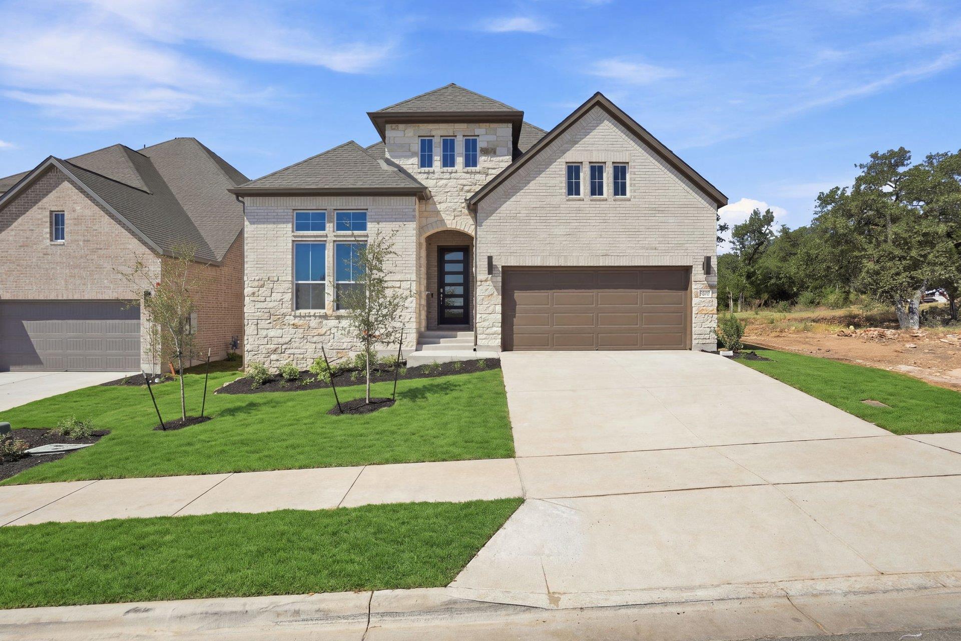 1418 Blue Moon DR