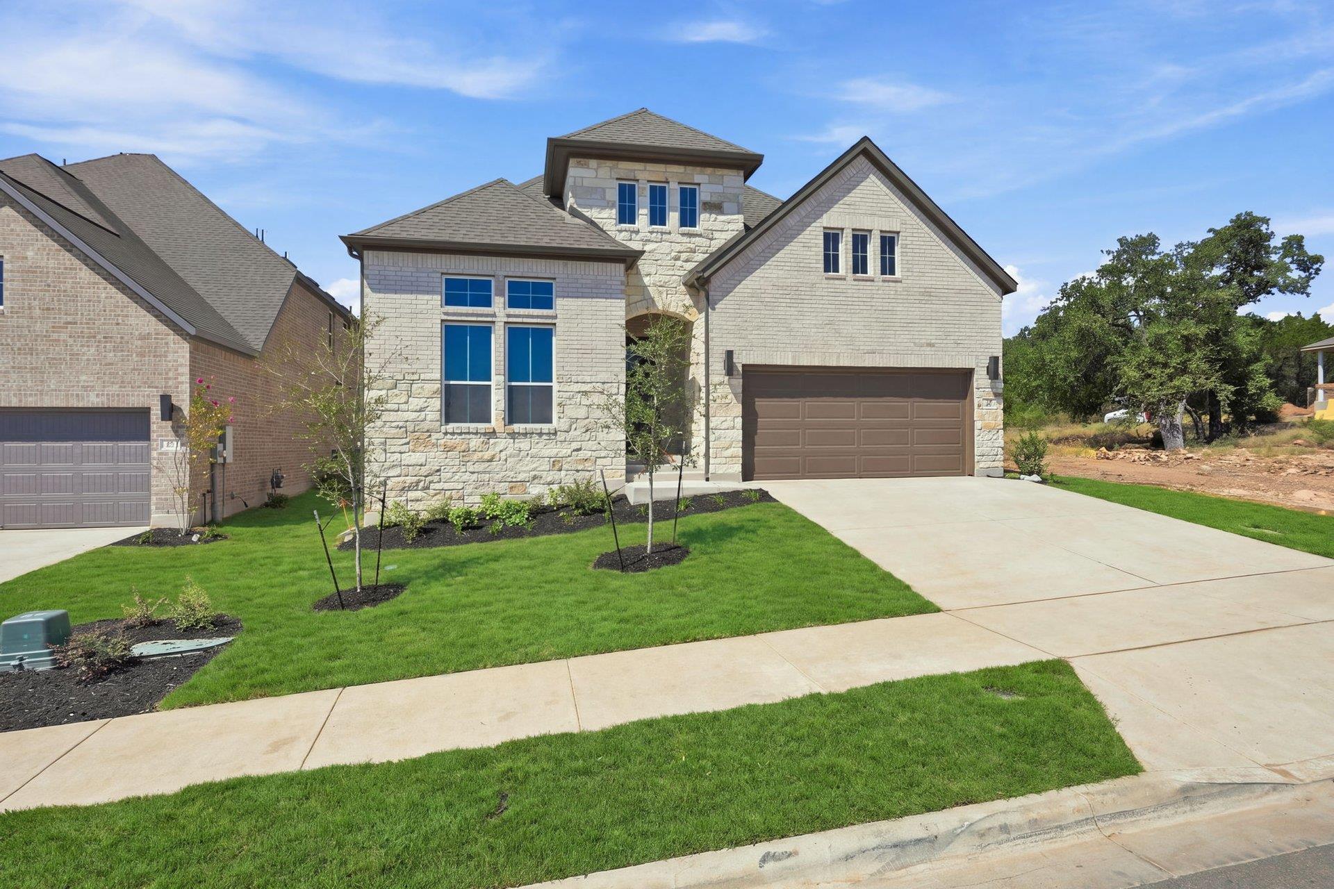 1418 Blue Moon DR