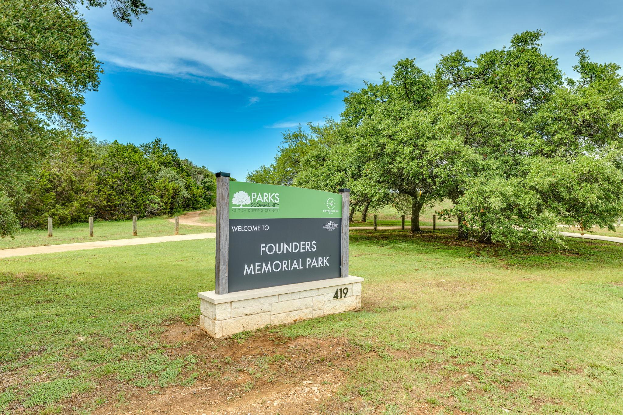 418 Grand Prairie CIR