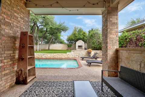 Tiny photo for 2204 Rio Mesa DR, Austin, TX 78732 (MLS # 6667023)