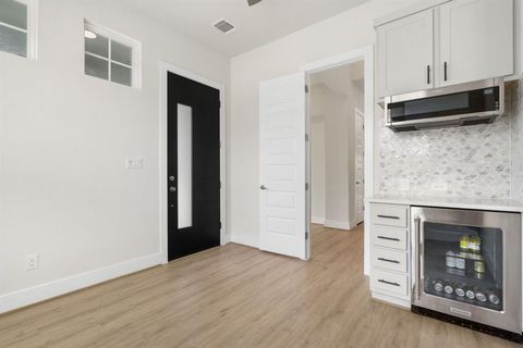 Tiny photo for 504 Tomichi TRL, Austin, TX 78738 (MLS # 1808513)