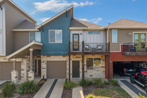 Photo of 7408 Wildcat PASS, Austin, TX 78757 (MLS # 3094474)