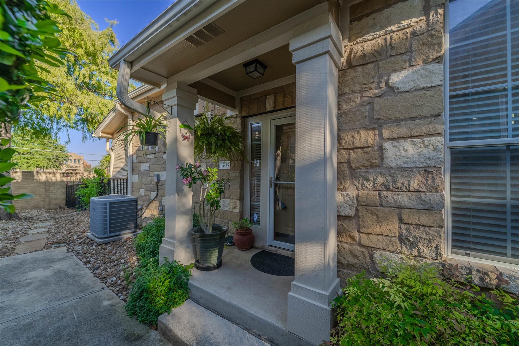 16100 S Great Oaks DR 3703