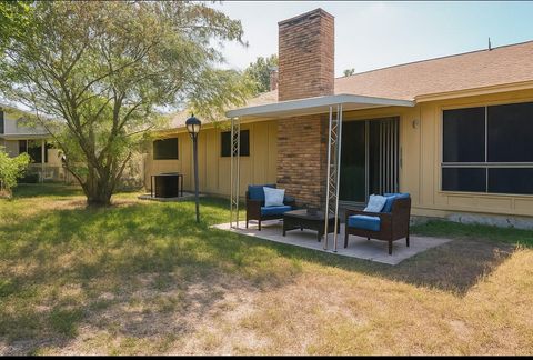 Tiny photo for 2512 McGregor DR, Austin, TX 78745 (MLS # 4572421)