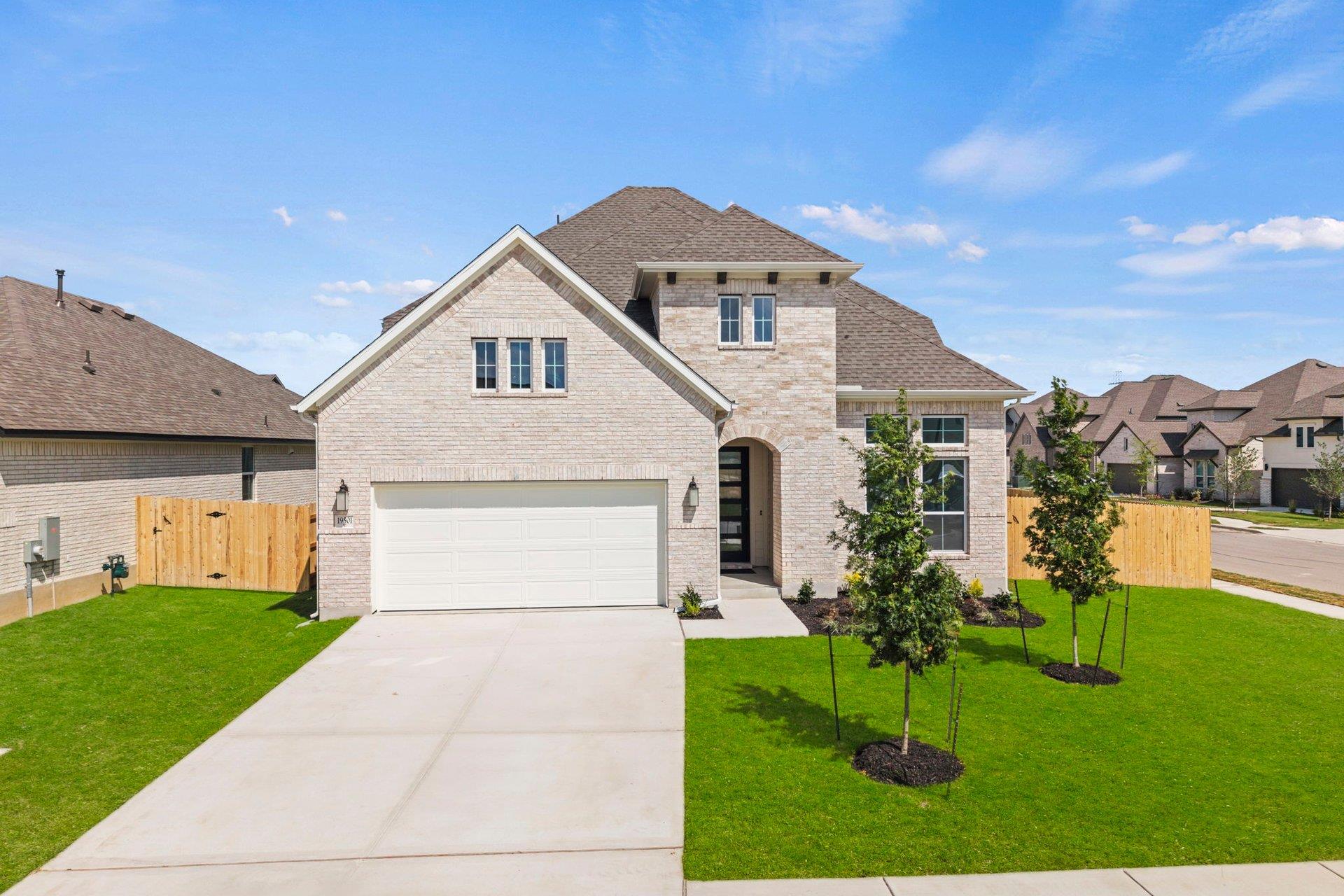 19501 Erna DR
