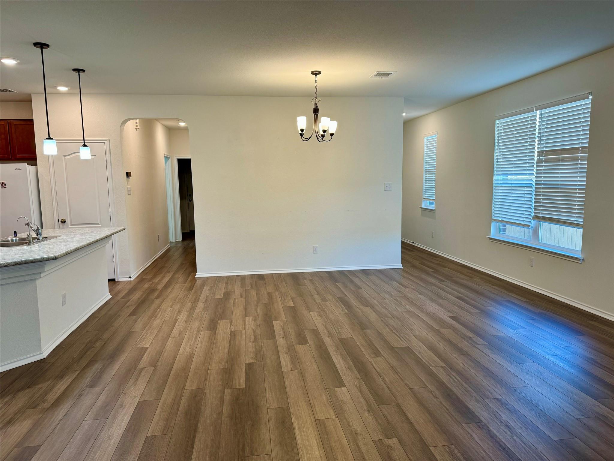 14225 Silver Lace LN