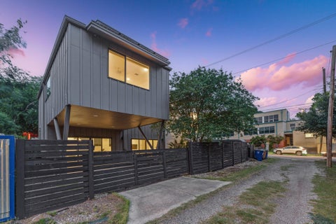 Tiny photo for 1606 Salina ST, Austin, TX 78702 (MLS # 9634578)